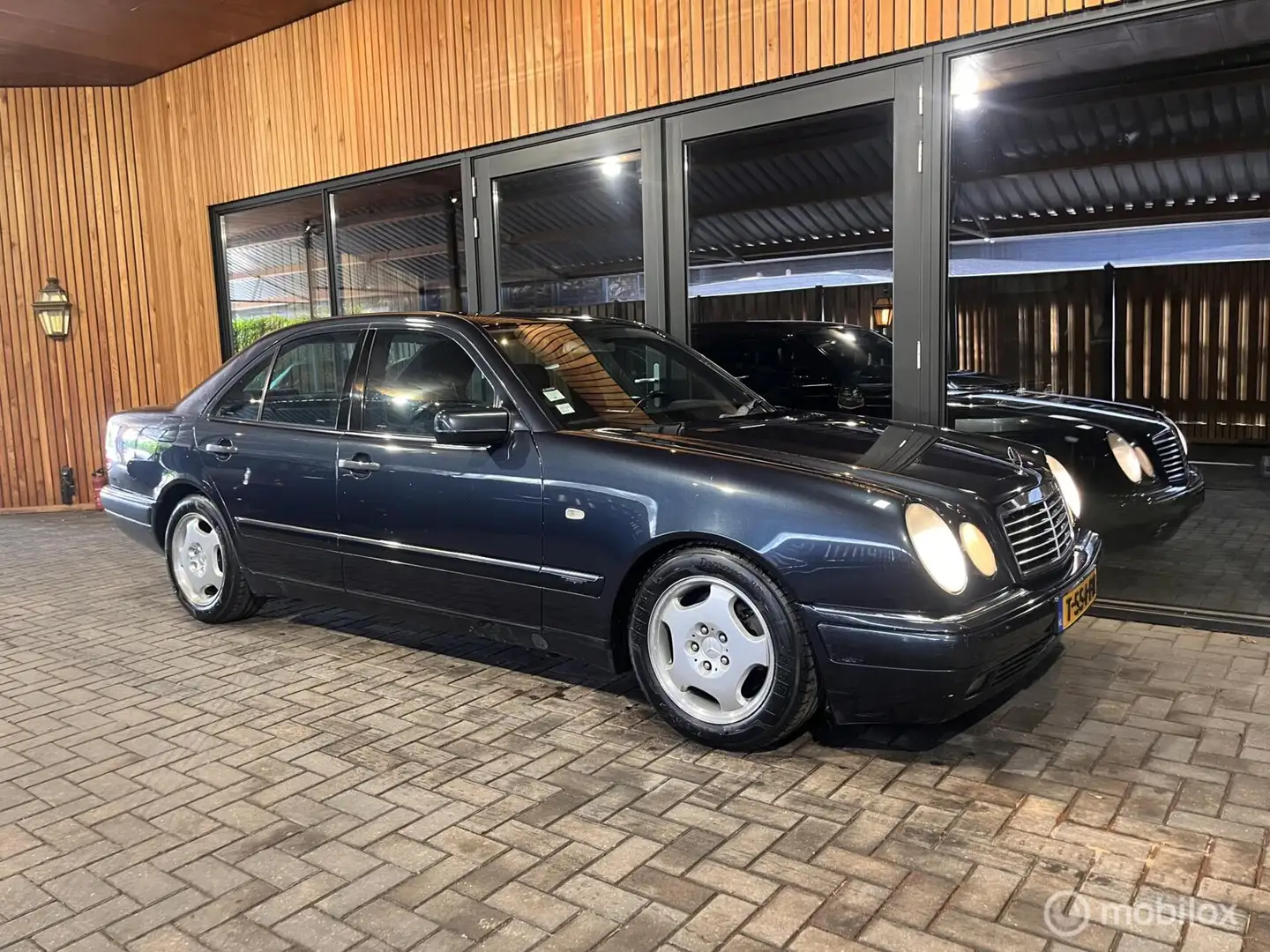 Mercedes-Benz E 300 Turbodiesel TD Avantgarde Blu/Azzurro - 1