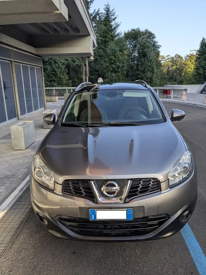 Nissan Qashqai+2 Tecna 2WD - 7 posti - Tekna Grigio - 1