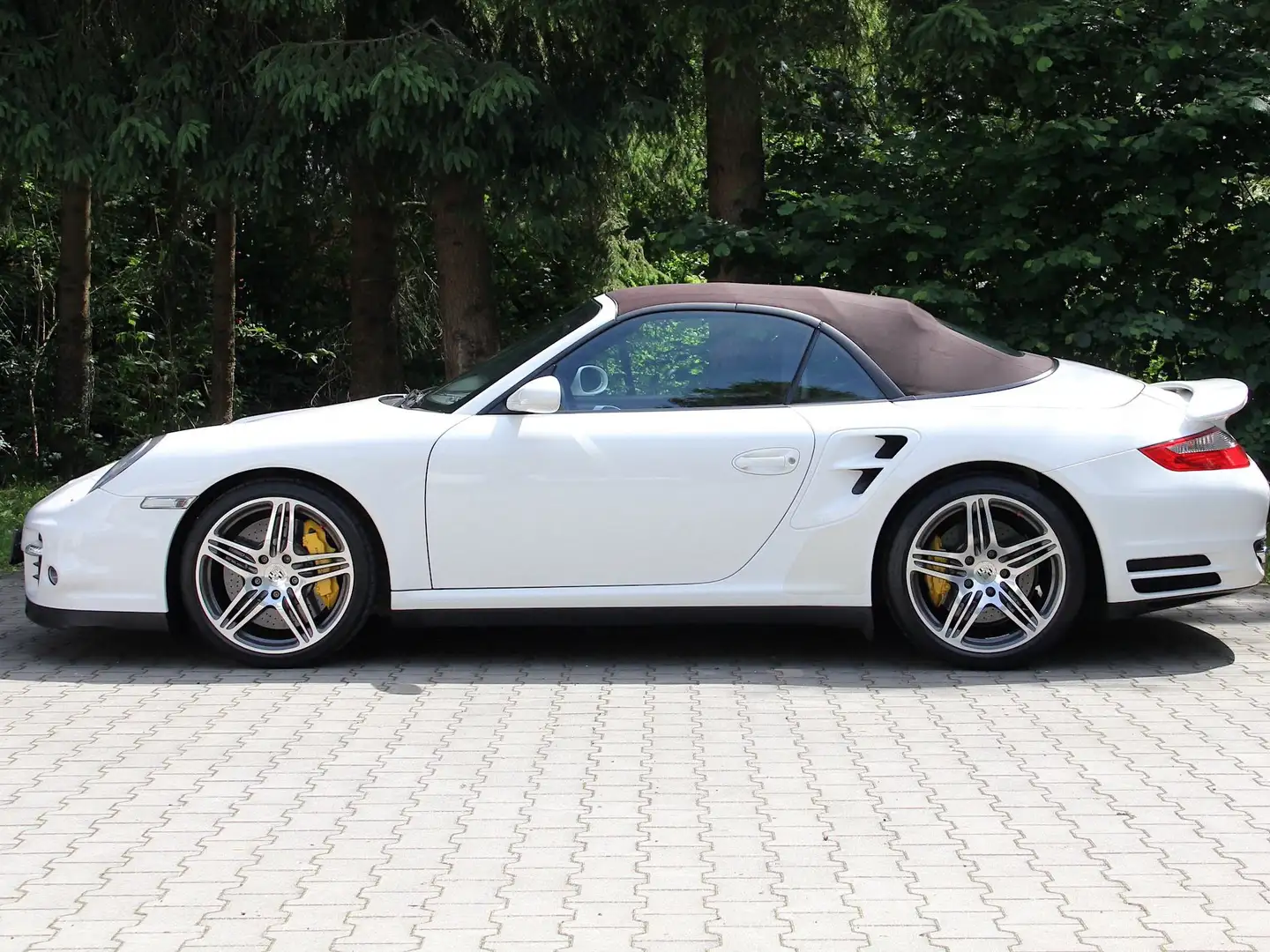 Porsche 997 911 Turbo Cabrio MKI Tiptronic S Weiß - 2