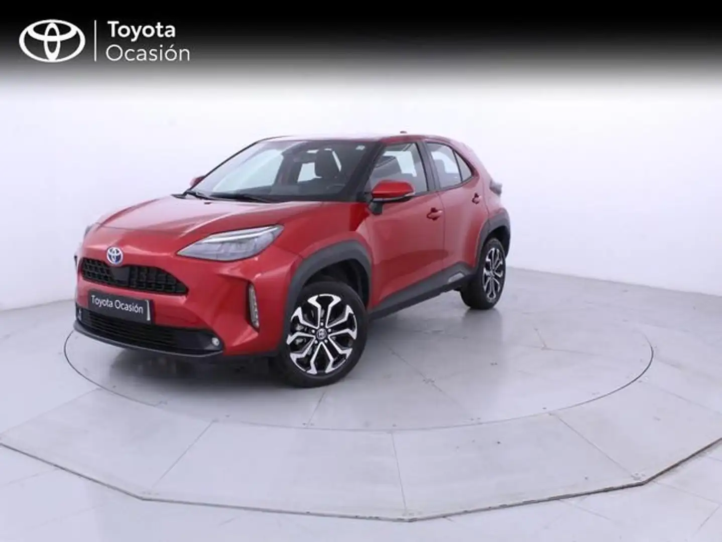 Toyota Yaris Cross 1.5 120H Active Tech Rojo - 1