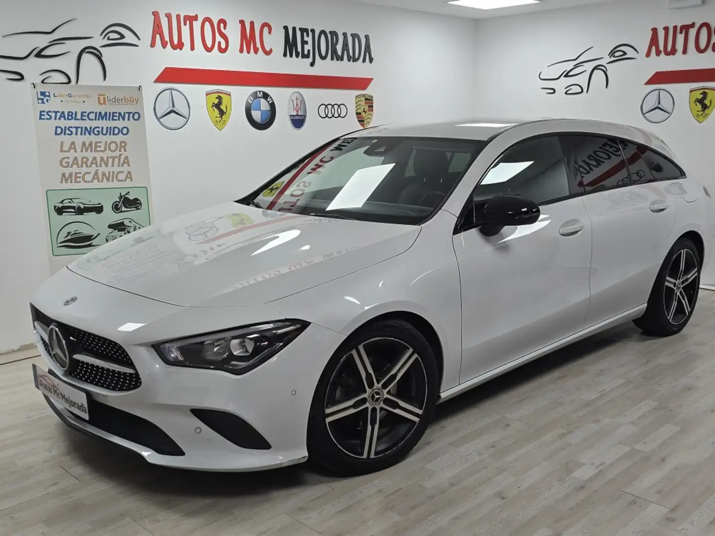Mercedes-Benz CLA 180 d Business Line 7G-DCT Blanco - 1