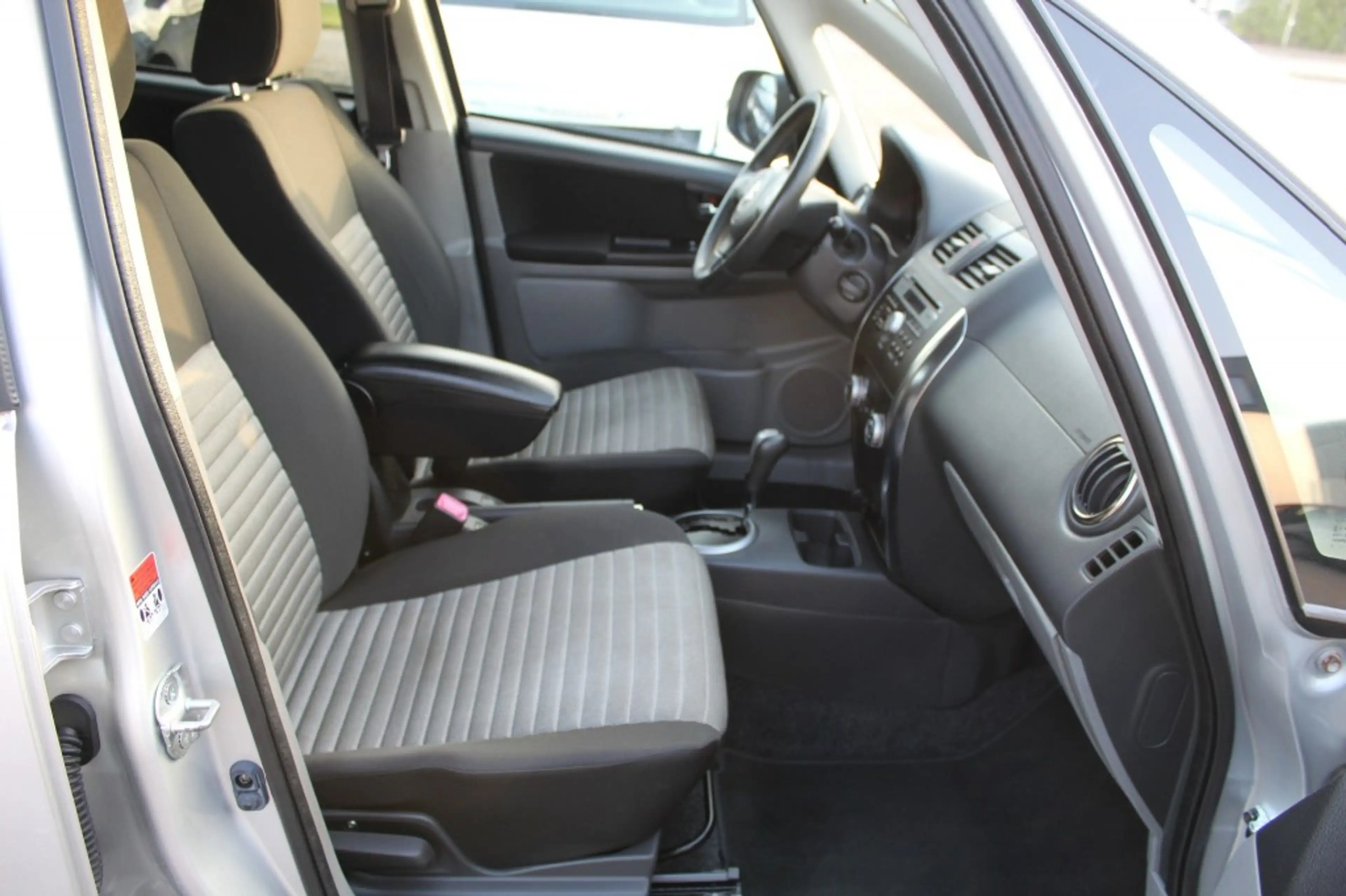 Suzuki SX4 Suzuki SX4 1.6 EXCLUSIVE Automaat — photo 14