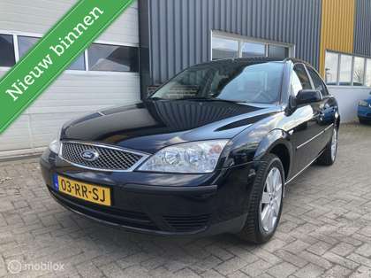 Ford Mondeo 1.8-16V Ambiente TREKHAAK!