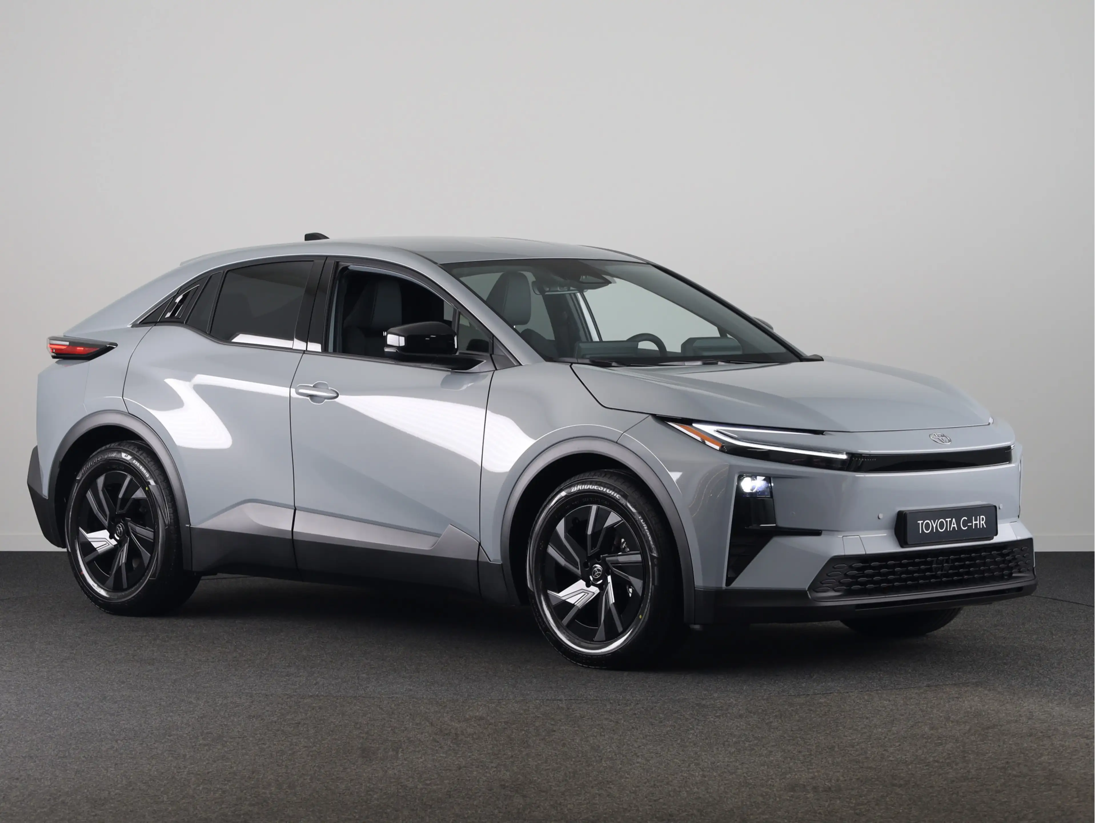 Toyota C-HR+ First Edition 77 kWh *NIEUW* | Uit voorraad leverb — photo 4