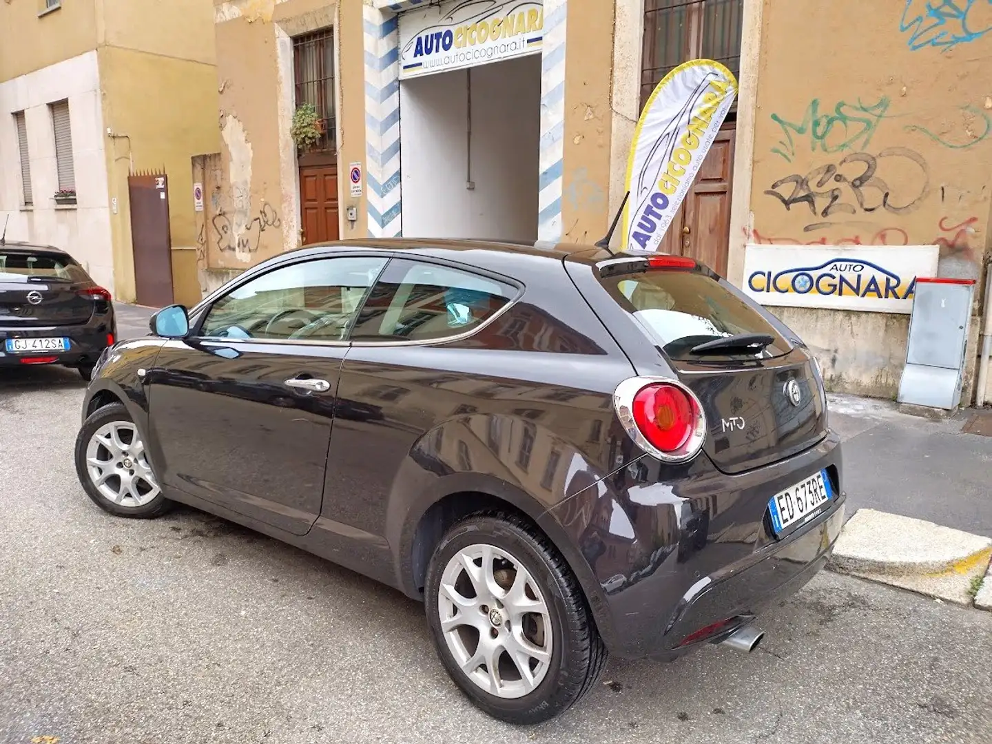Alfa Romeo MiTo 1.4 m.air Dist. 105cv UNIPROPR. (VEDI NOTE) Negru - 2