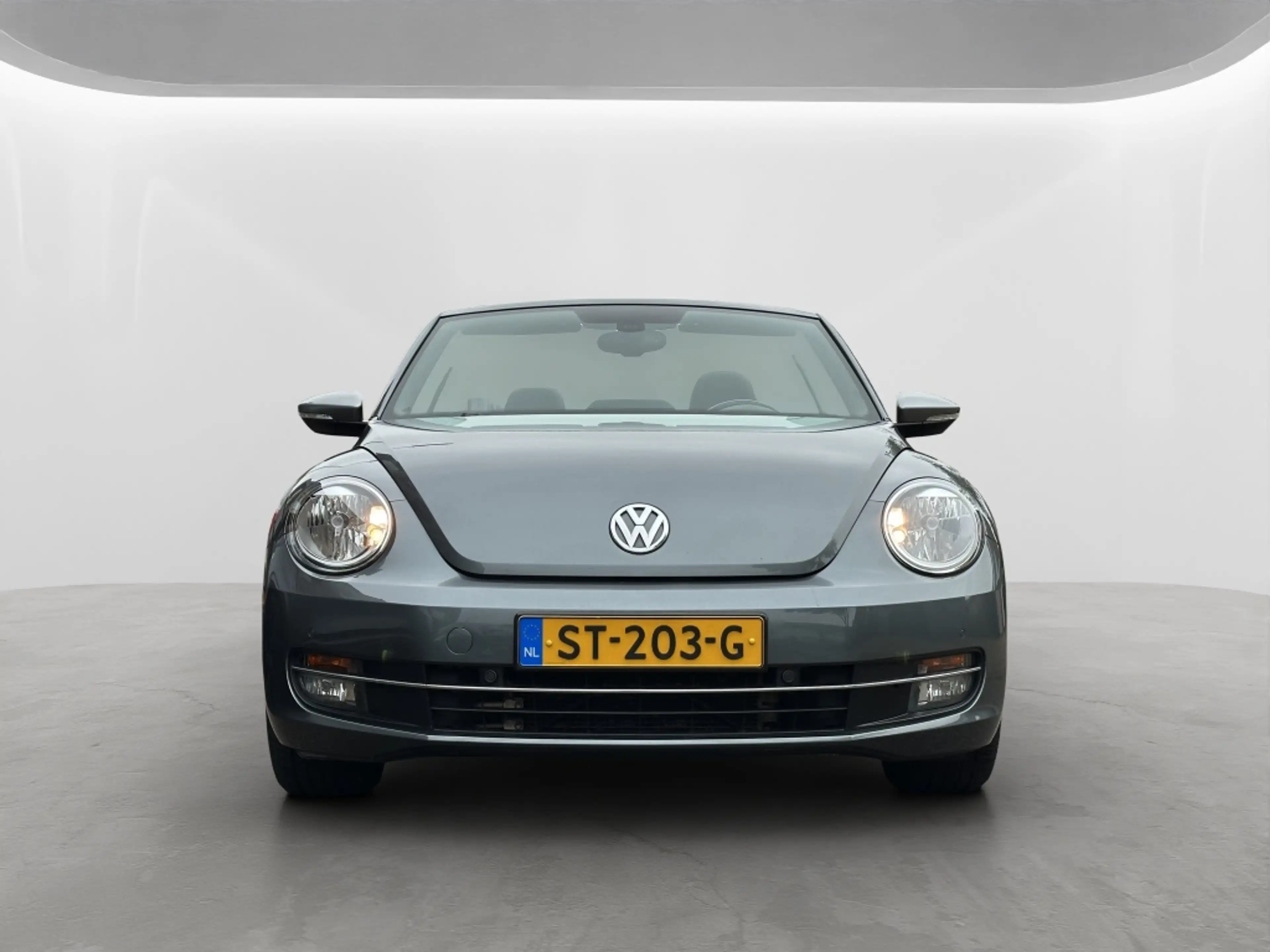 Volkswagen Beetle Cabriolet 1.4 TSI Karmann 150PK Beige Kap PDC LED — photo 3
