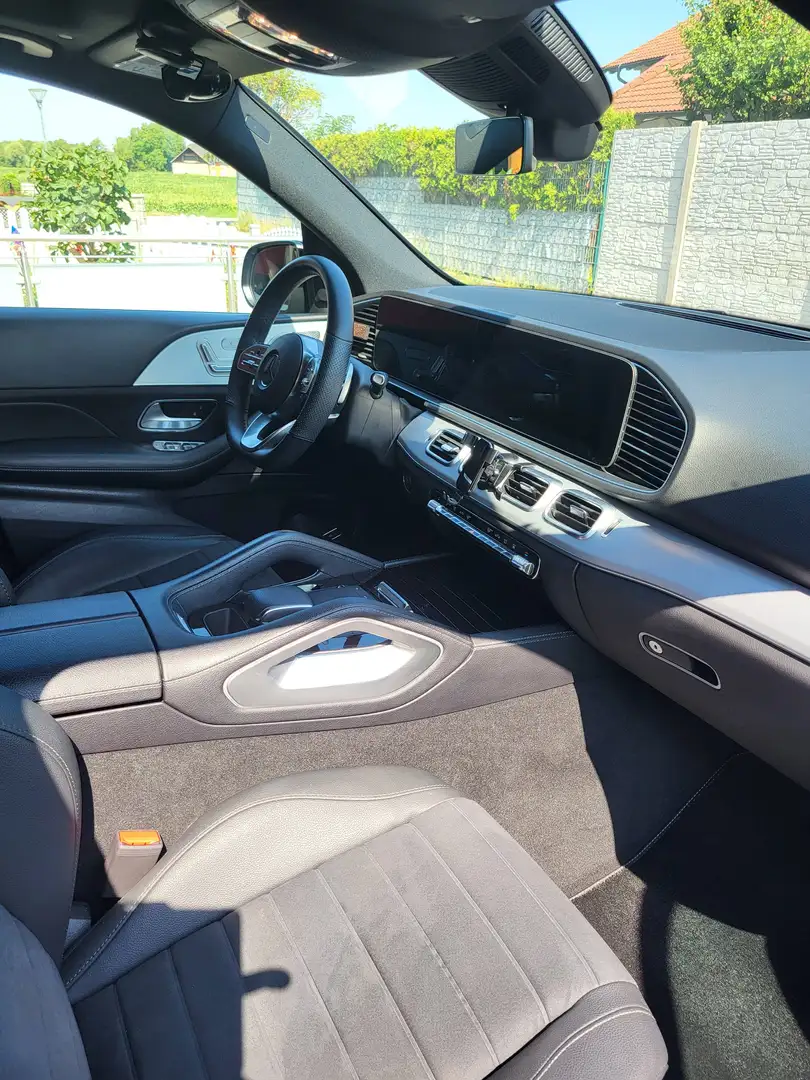 Mercedes-Benz GLE 300 GLE 300 d 4Matic Aut. Schwarz - 1