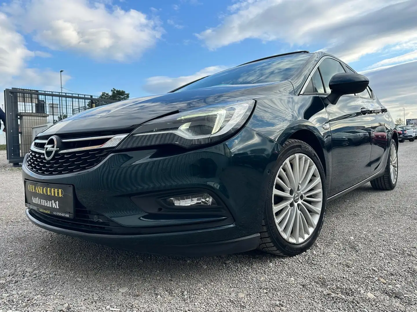 Opel Astra 1.6CDTI Innovation *Leder*Schiebedach*ACC*LED* Grün - 2