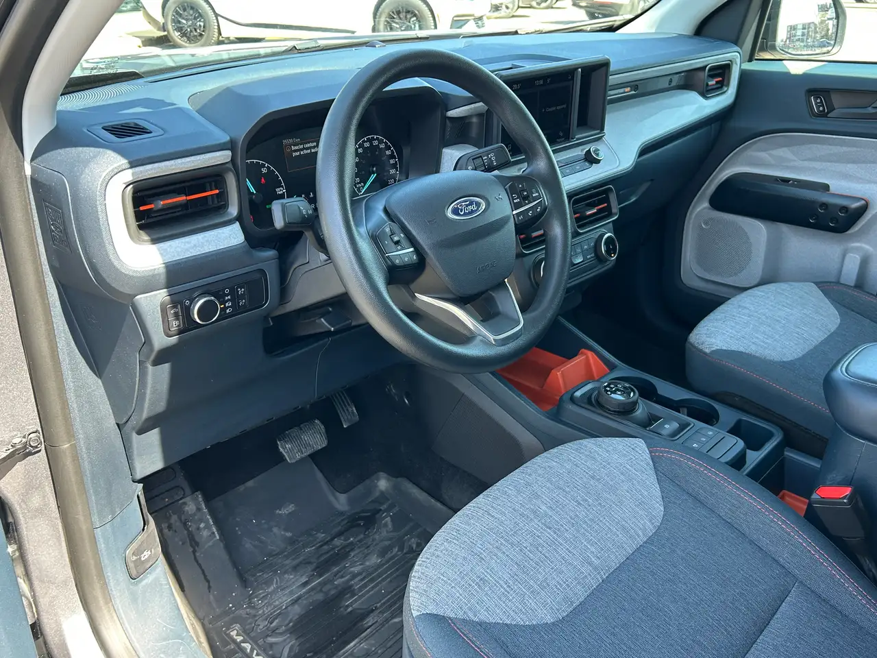 Ford Maverick снимка Ford Maverick