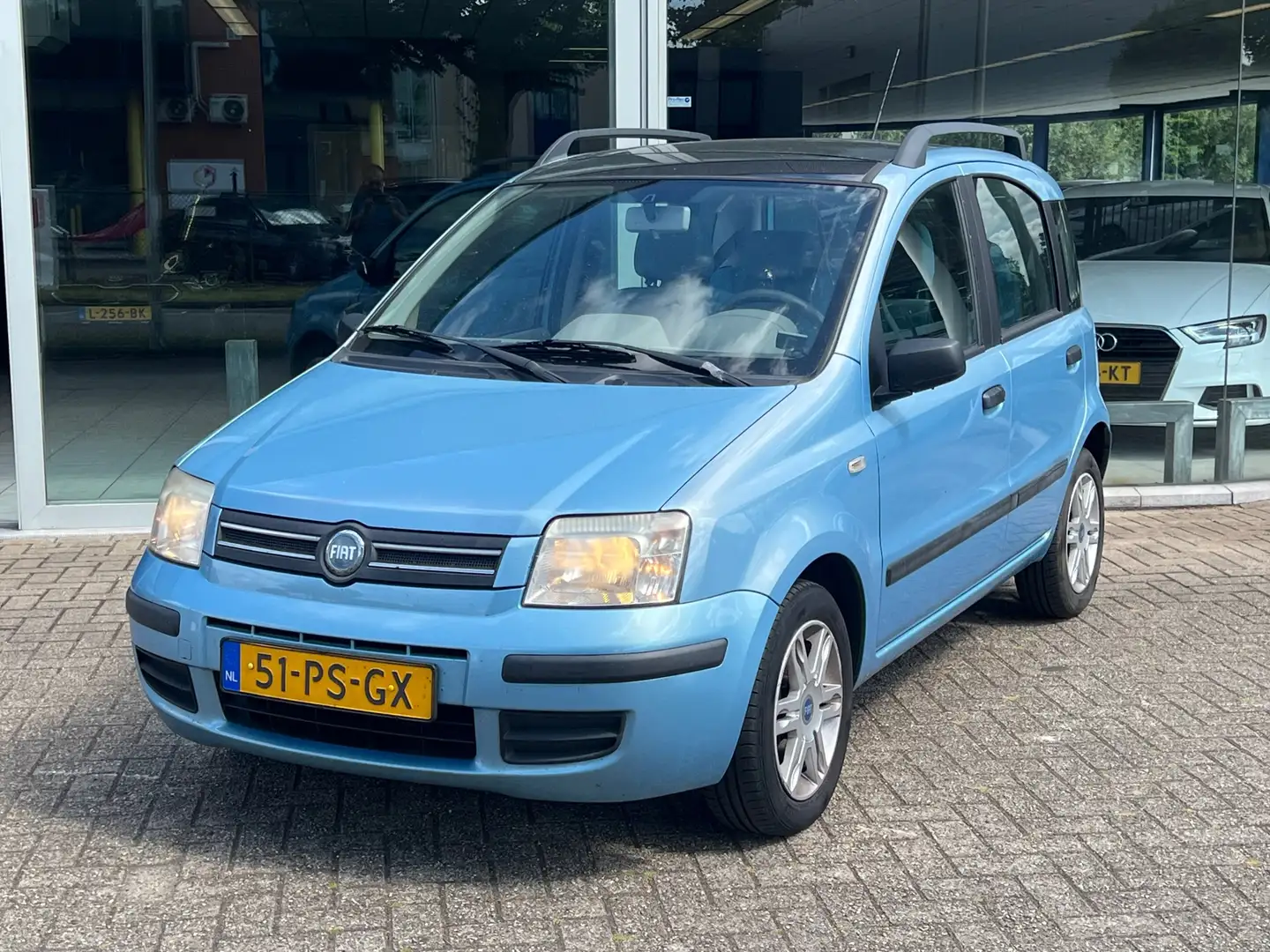 Fiat Panda 1.2 Emotion PANORAMA Airco €1000 Blauw - 1
