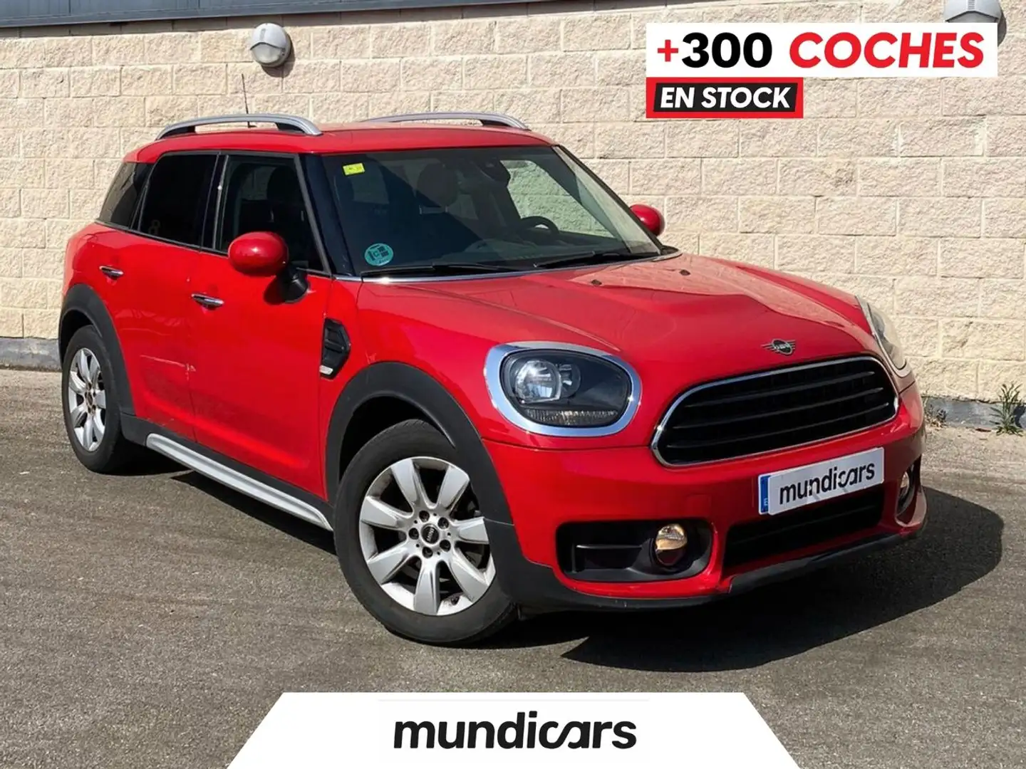 MINI One Countryman Rot - 1