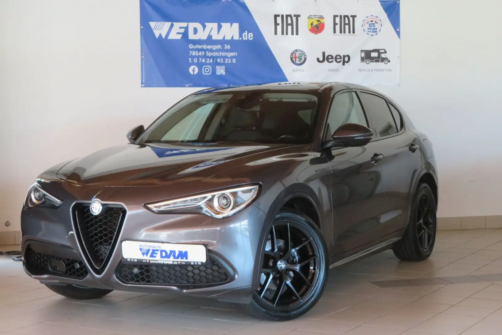 Alfa Romeo Stelvio Veloce Q4 2.2 Diesel 210PS *Schiebedach* Grau - 1