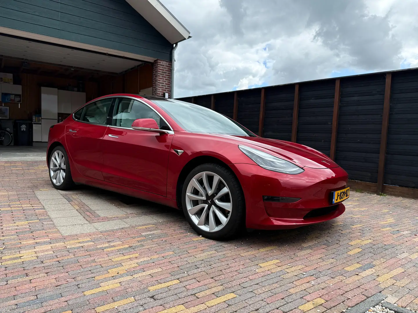 Tesla Model 3 Model 3 Long Range Dual Motor Rood - 2