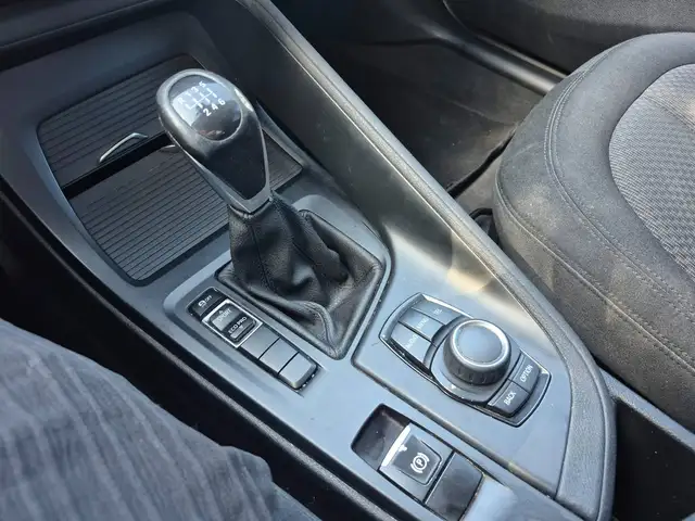 BMW X1 view 13