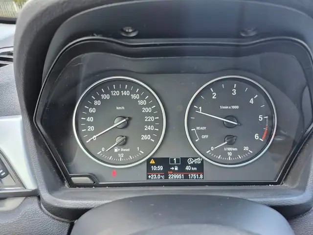 BMW X1 view 11