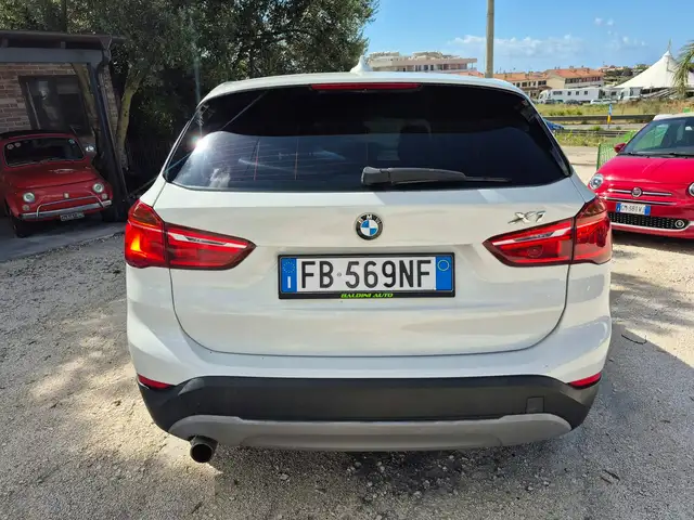 BMW X1 view 3
