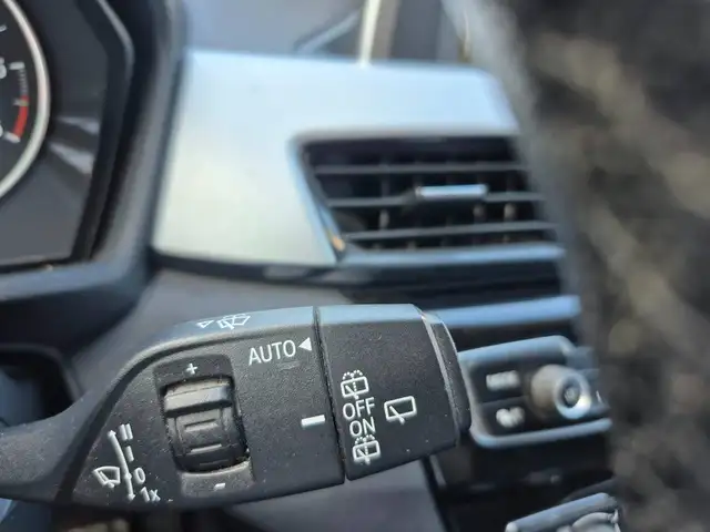 BMW X1 view 16