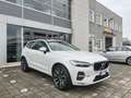 Volvo XC60 B5 AWD Geartronic Momentum Pro Tetto Cerchi22 DAB Weiß - thumbnail 2