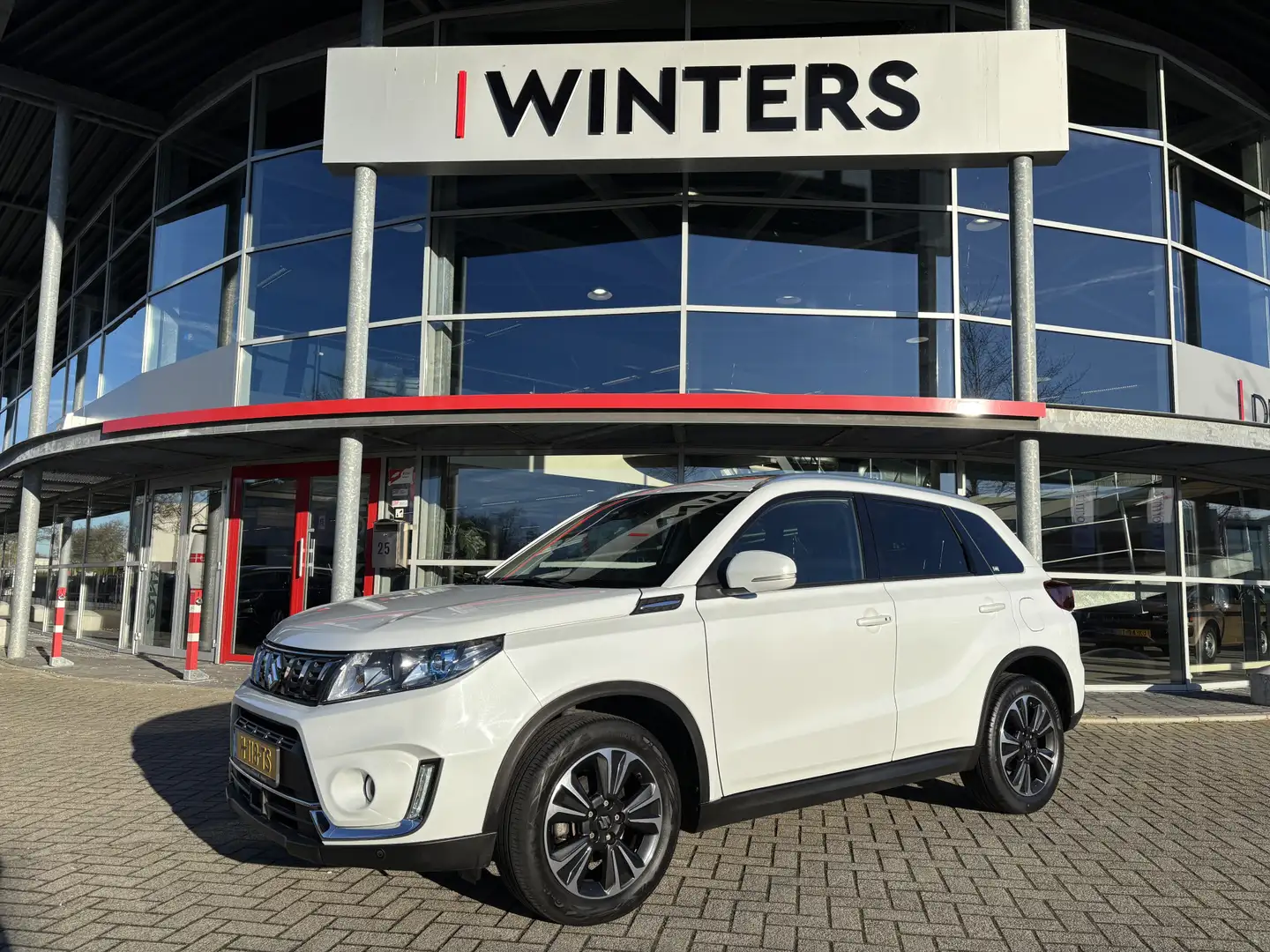 Suzuki Vitara 1.4 Boosterjet Stijl Weiß - 1