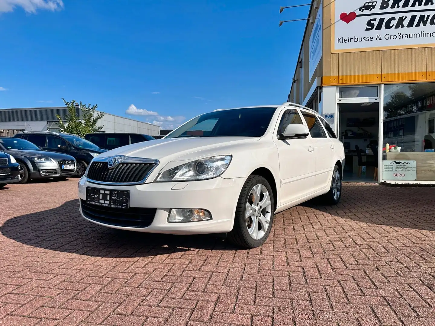 Skoda Octavia Combi 1.8 TSI Ambiente/ATM 115TKM/PANO Blanc - 1