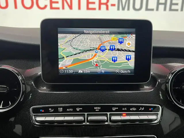 Mercedes-Benz 250 view 15
