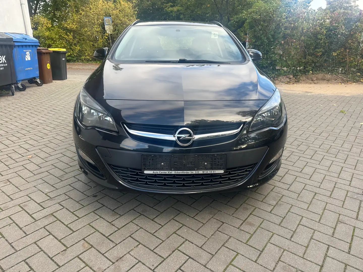Opel Astra Astra 1.4  Tourer dition / Euro 6 / Tüv neu Schwarz - 2