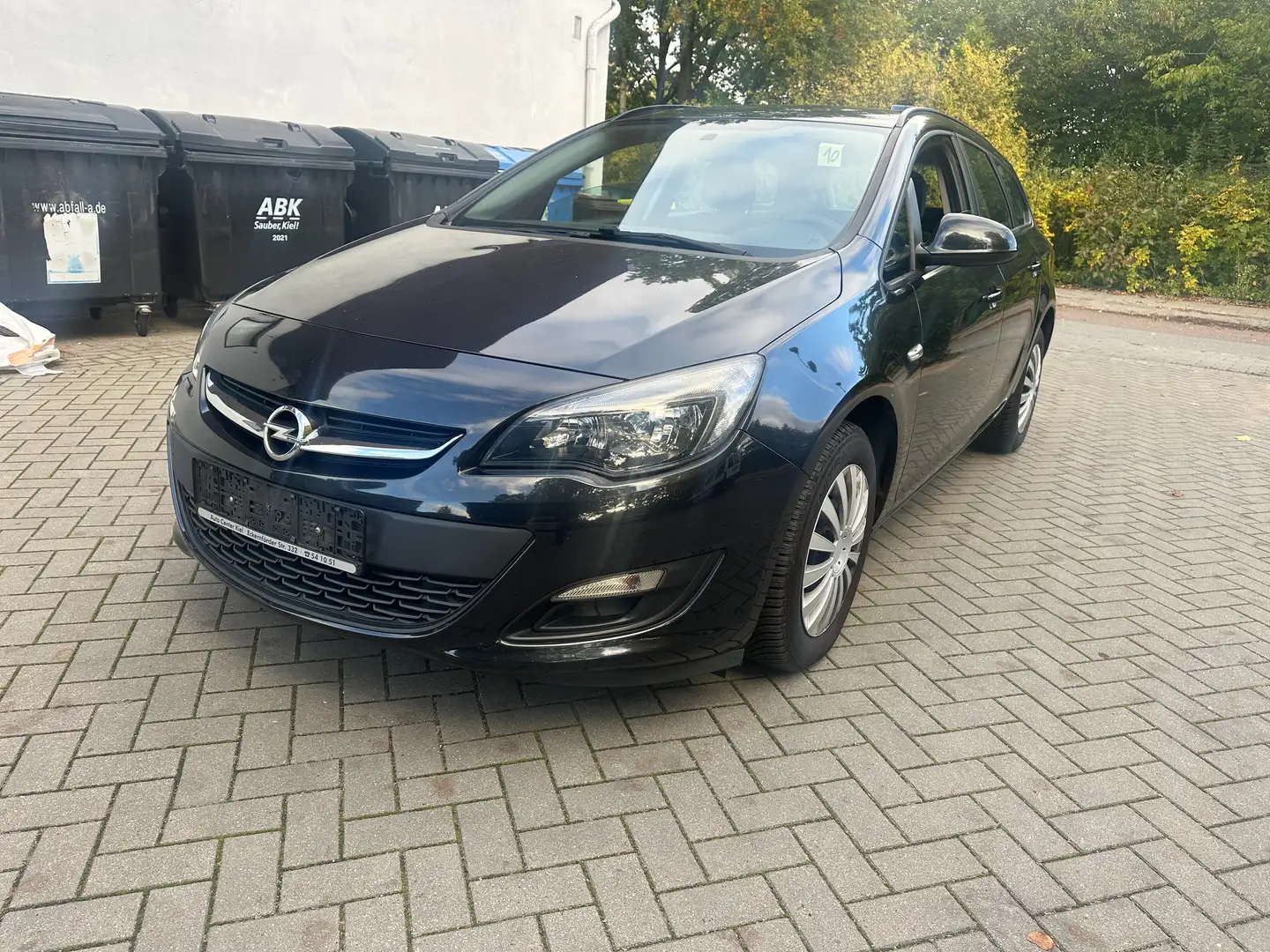 Opel Astra Astra 1.4  Tourer dition / Euro 6 / Tüv neu Schwarz - 1