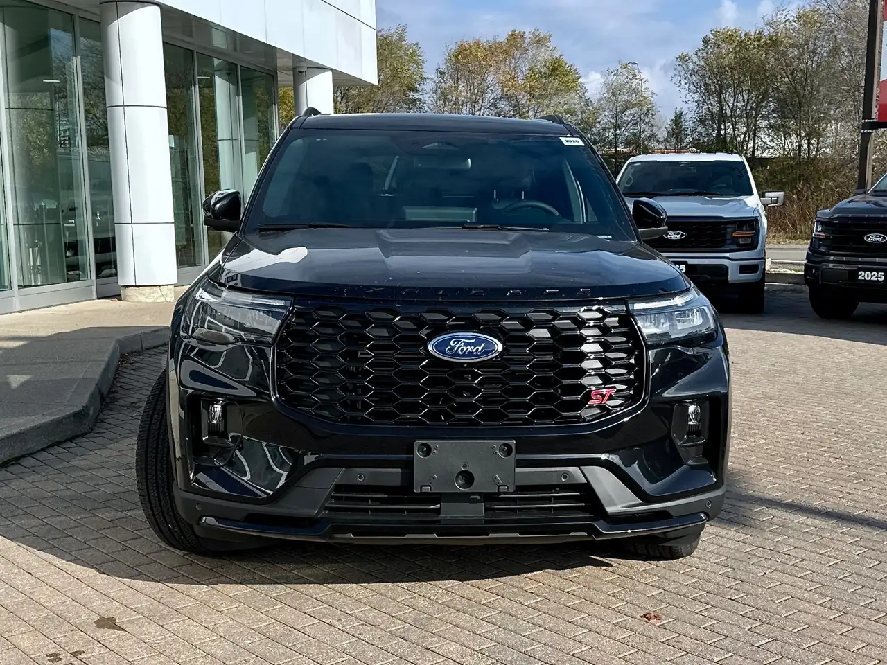 Ford Explorer снимка Ford Explorer