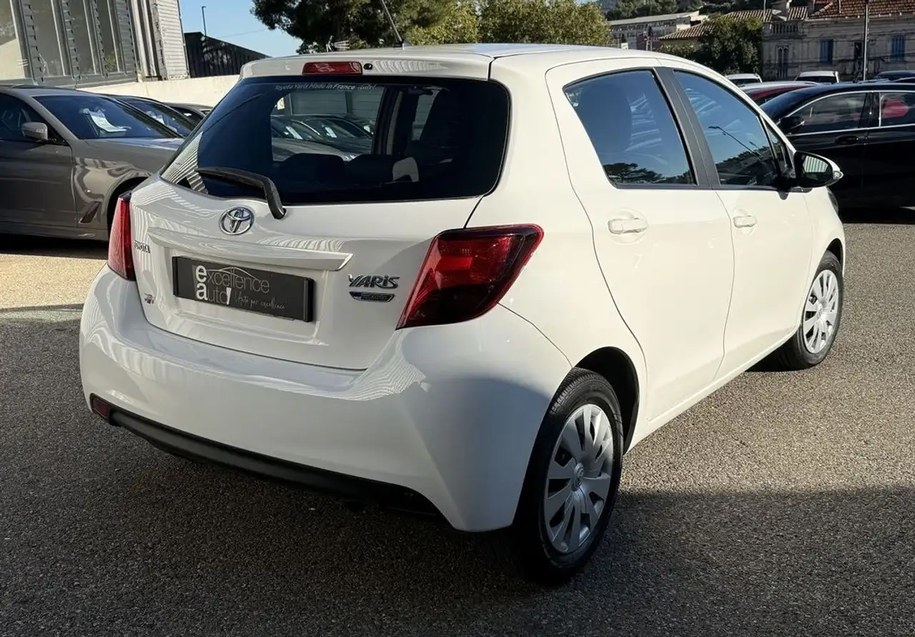 Toyota Yaris Yaris — photo 3