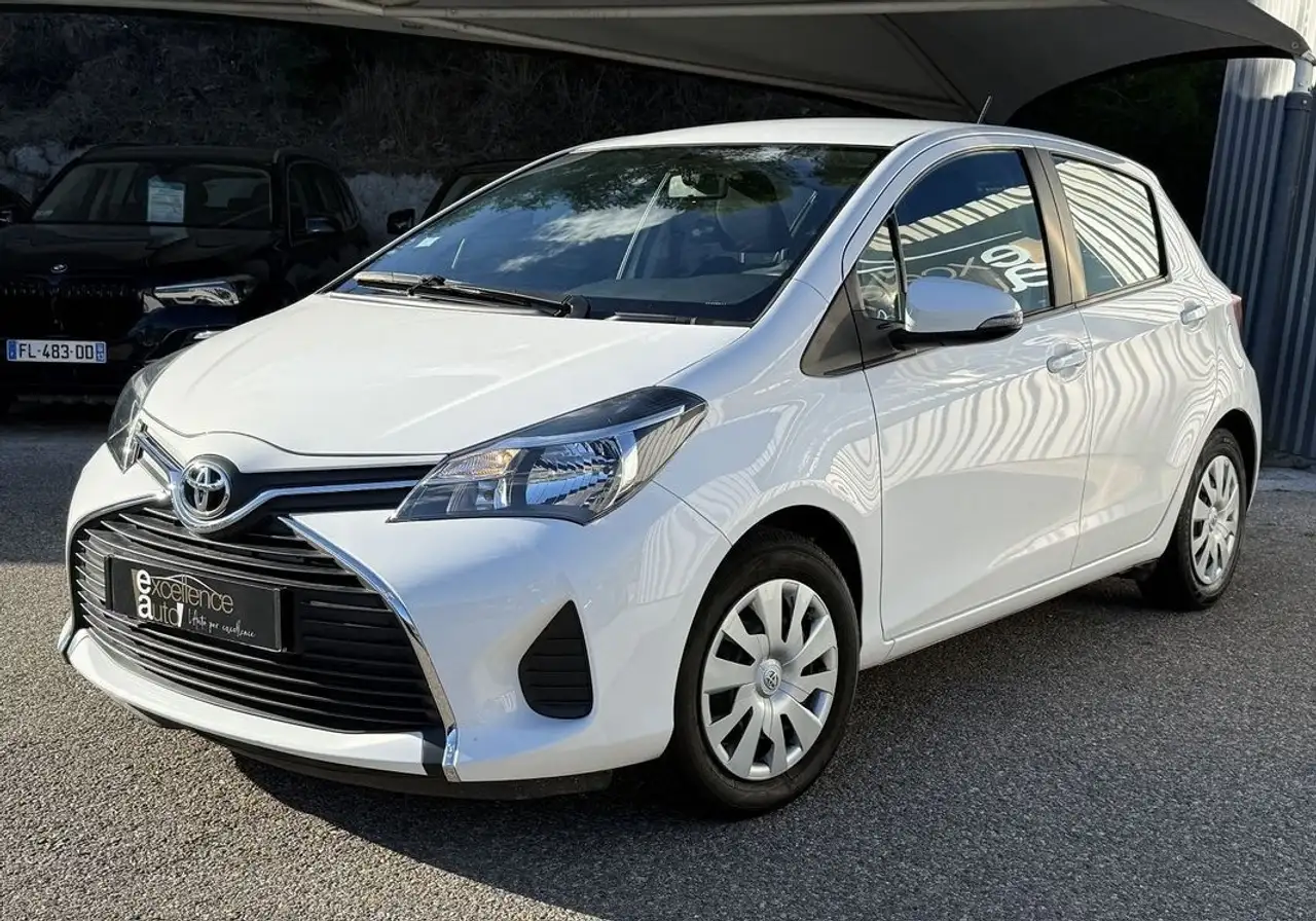Toyota Yaris Yaris — photo 2