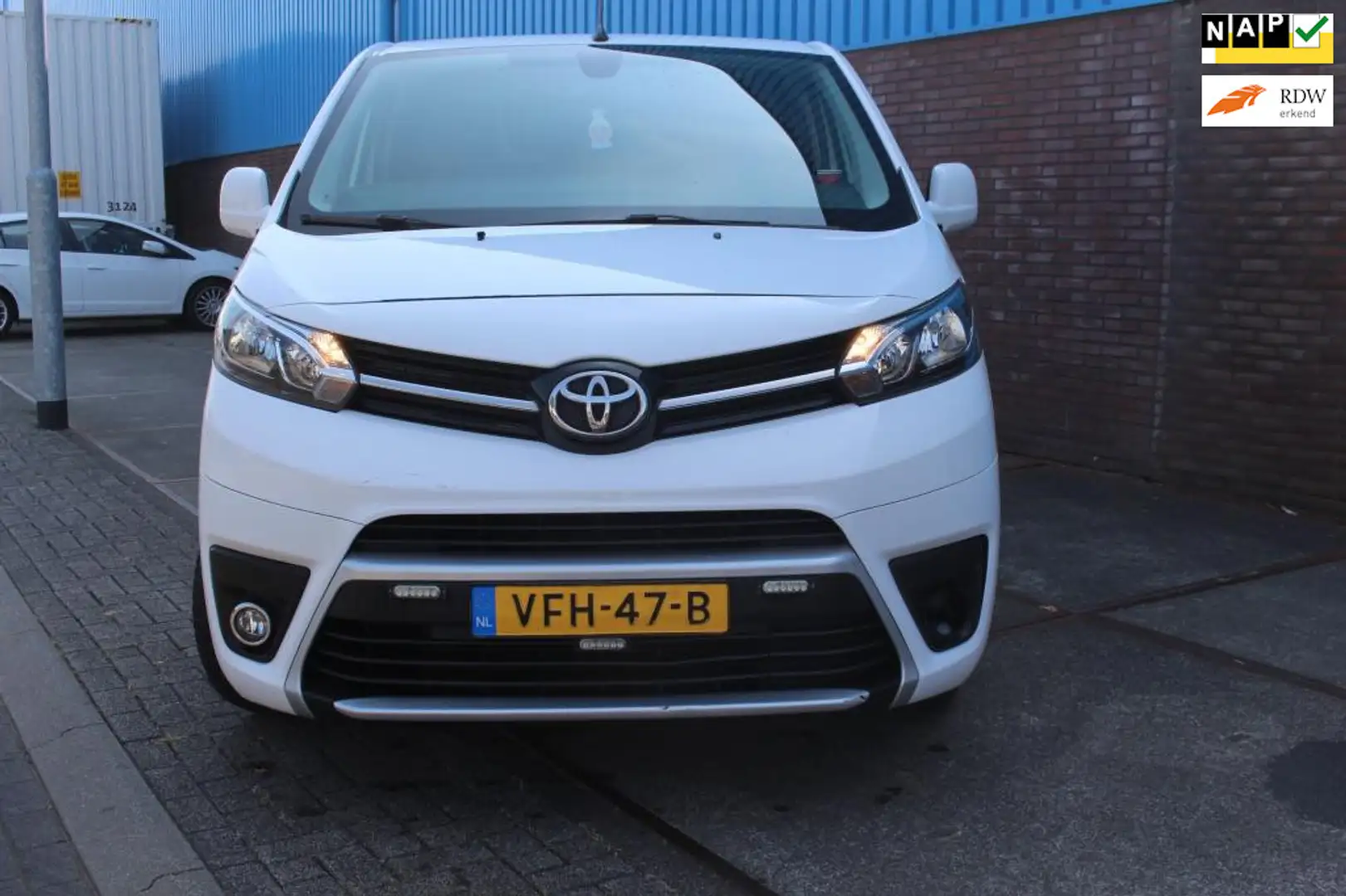 Toyota Proace Worker 2.0 D-4D Professional Blanc - 1