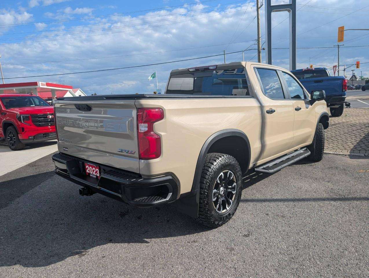 2023 Chevrolet Silverado 1500 ZR2 Sunroof // Heads Up Display // Certified Pre O — снимка 1