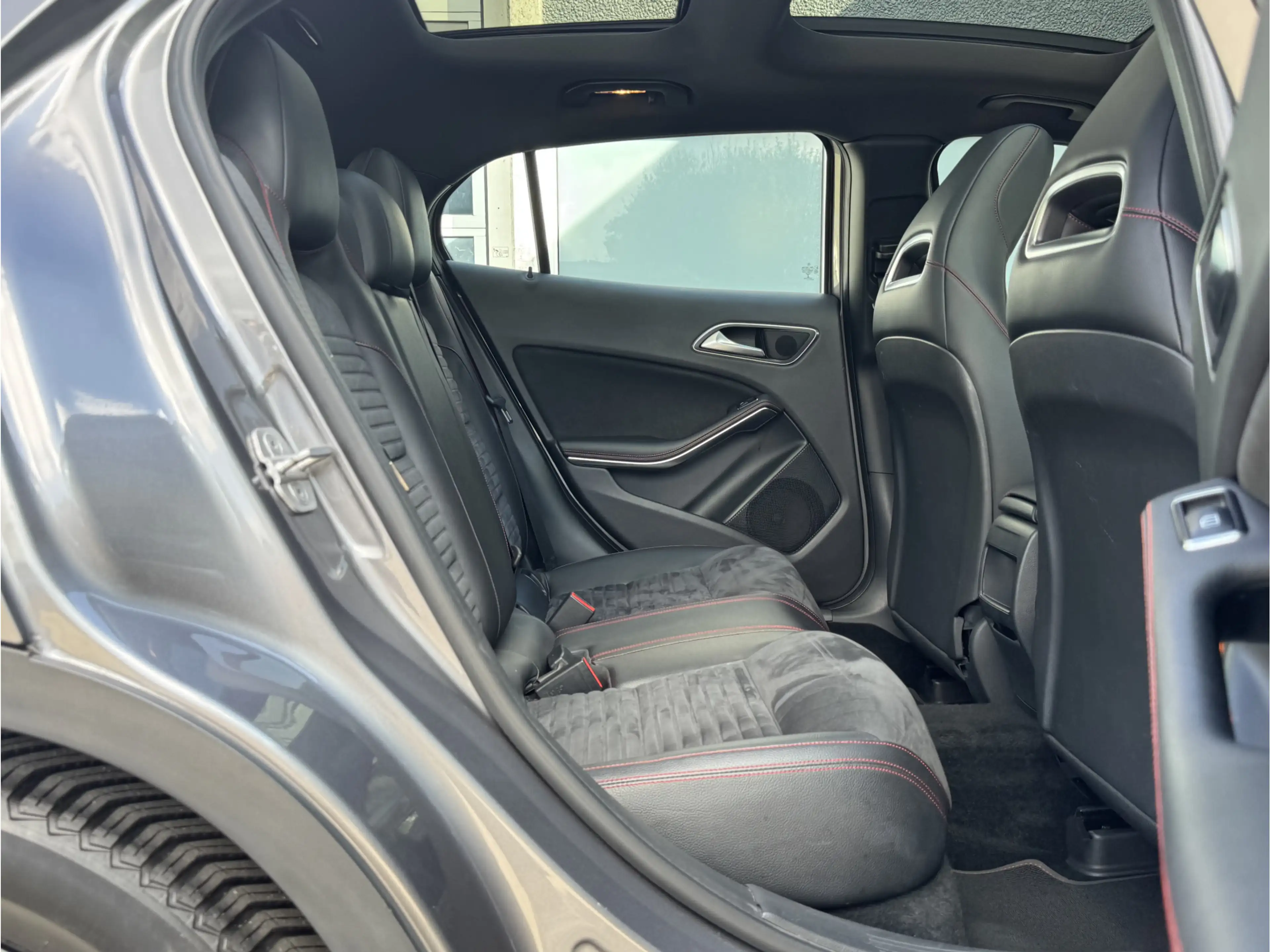Mercedes-Benz GLA 250 4MATIC AMBITION | NL-AUTO! — photo 31