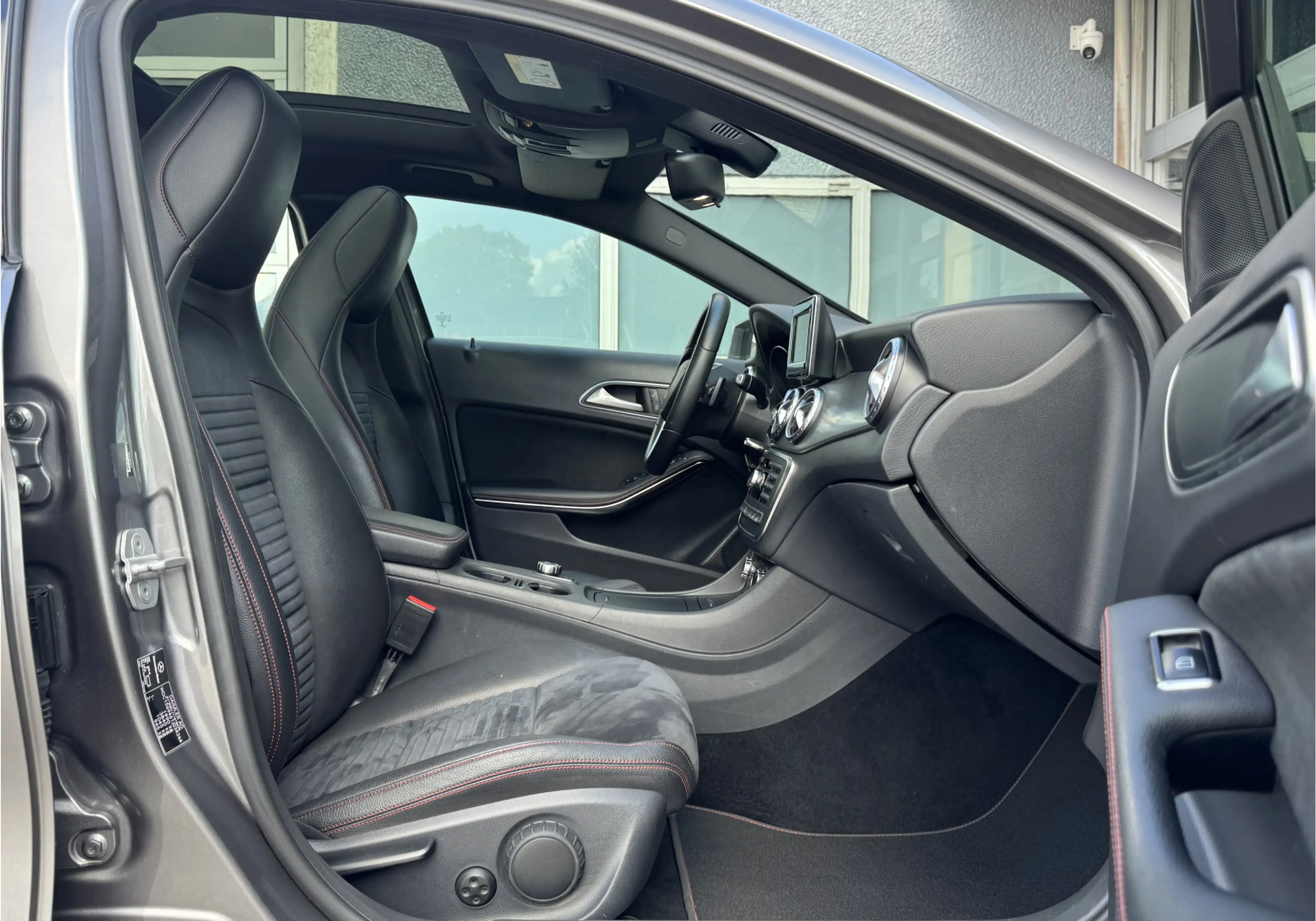 Mercedes-Benz GLA 250 4MATIC AMBITION | NL-AUTO! — photo 30