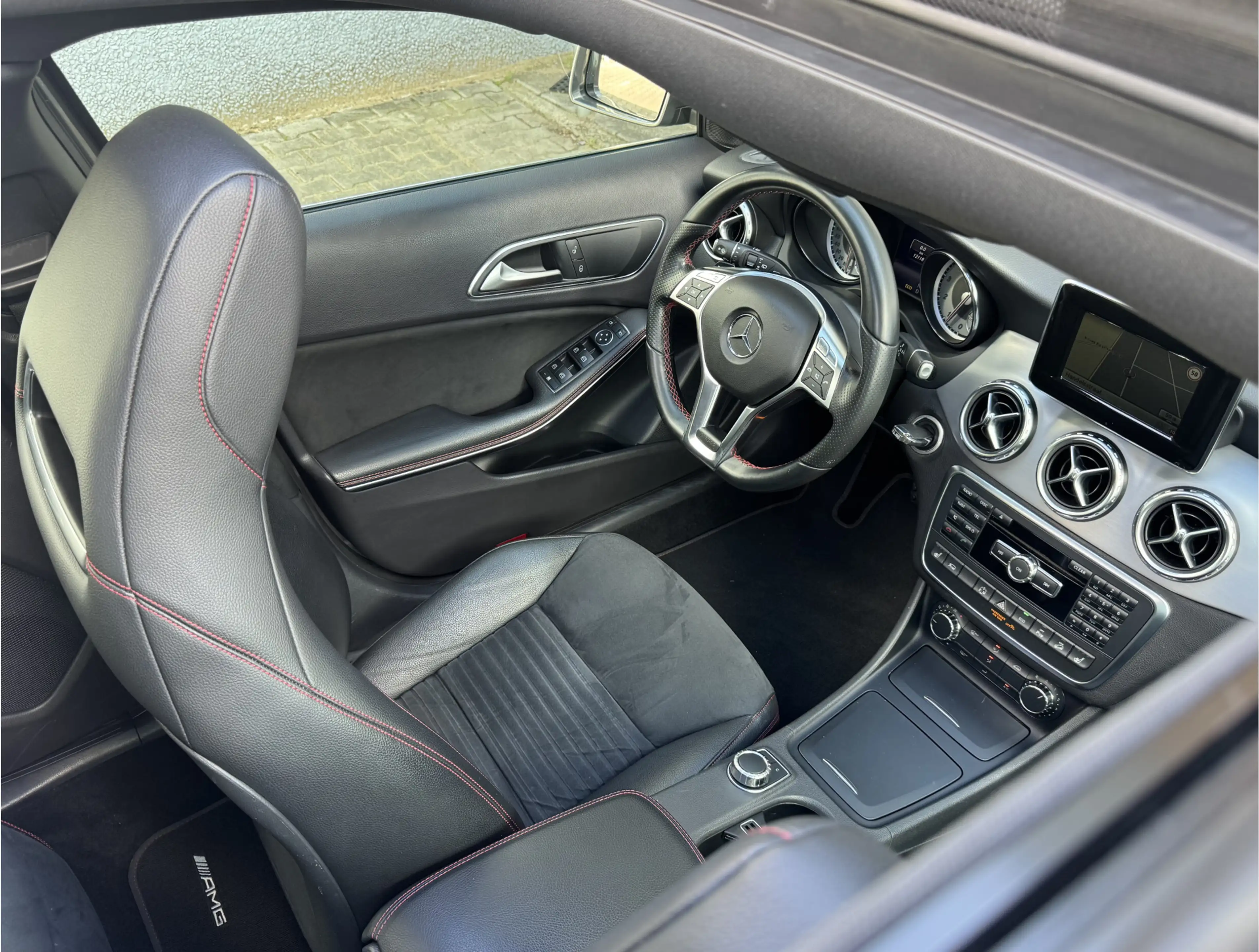 Mercedes-Benz GLA 250 4MATIC AMBITION | NL-AUTO! — photo 12