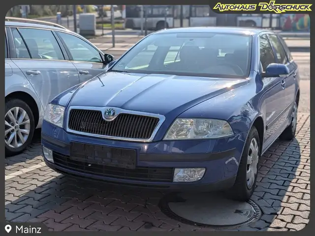 Skoda Octavia Combi Ambiente AHK. PDC. TEMPOMAT. DSG