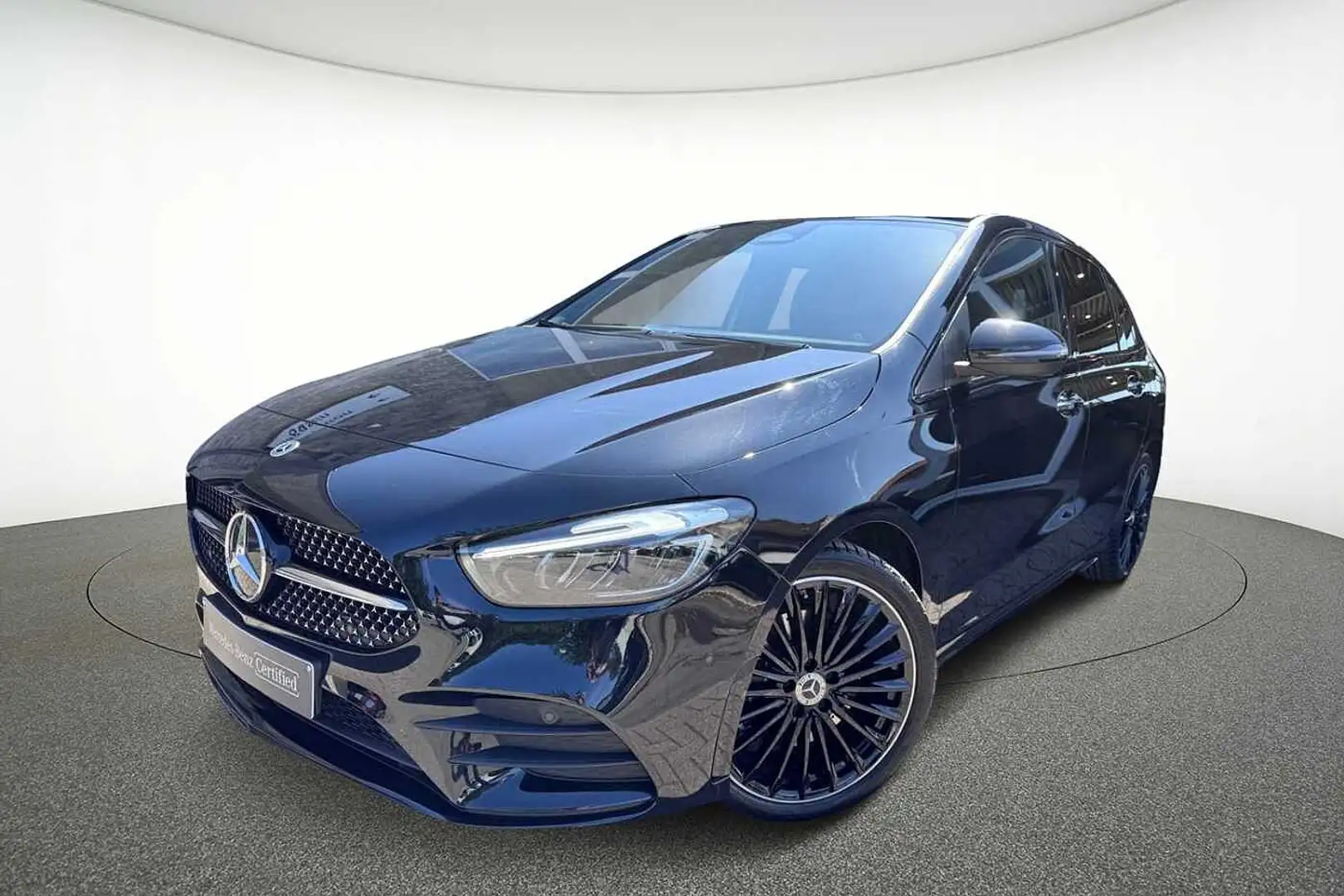 Mercedes-Benz B 250 e Hybrid AMG Line - Pack Night - Attelage Noir - 1