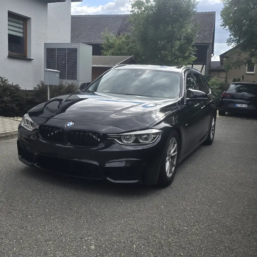 BMW 320 320 i Schwarz - 2