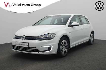 Volkswagen e-Golf 115PK CUP Edition | Navi | LED | Parkeersensoren v
