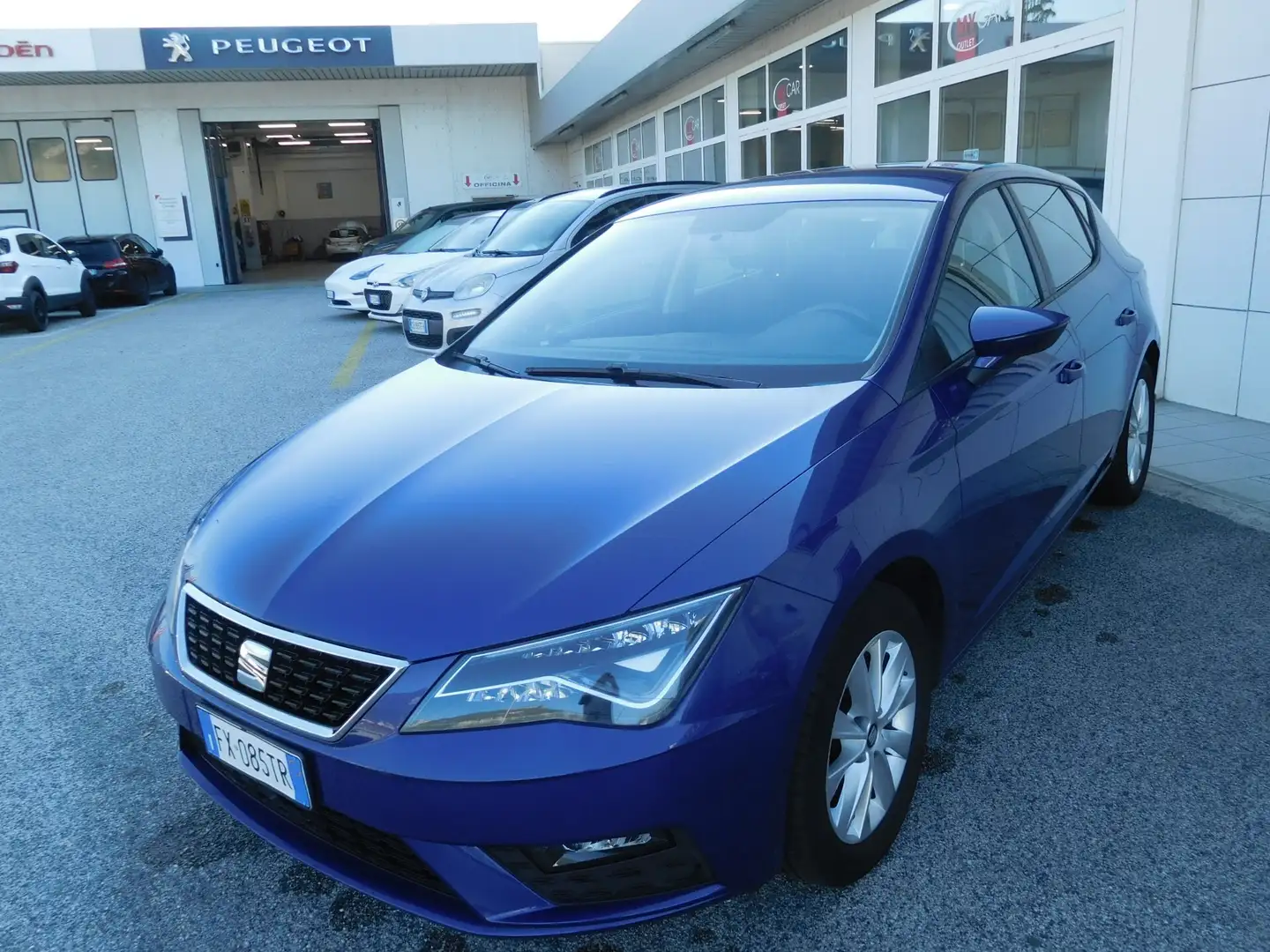 SEAT Leon Leon 1.6 TDI 115 CV 5p. Style Blau - 1
