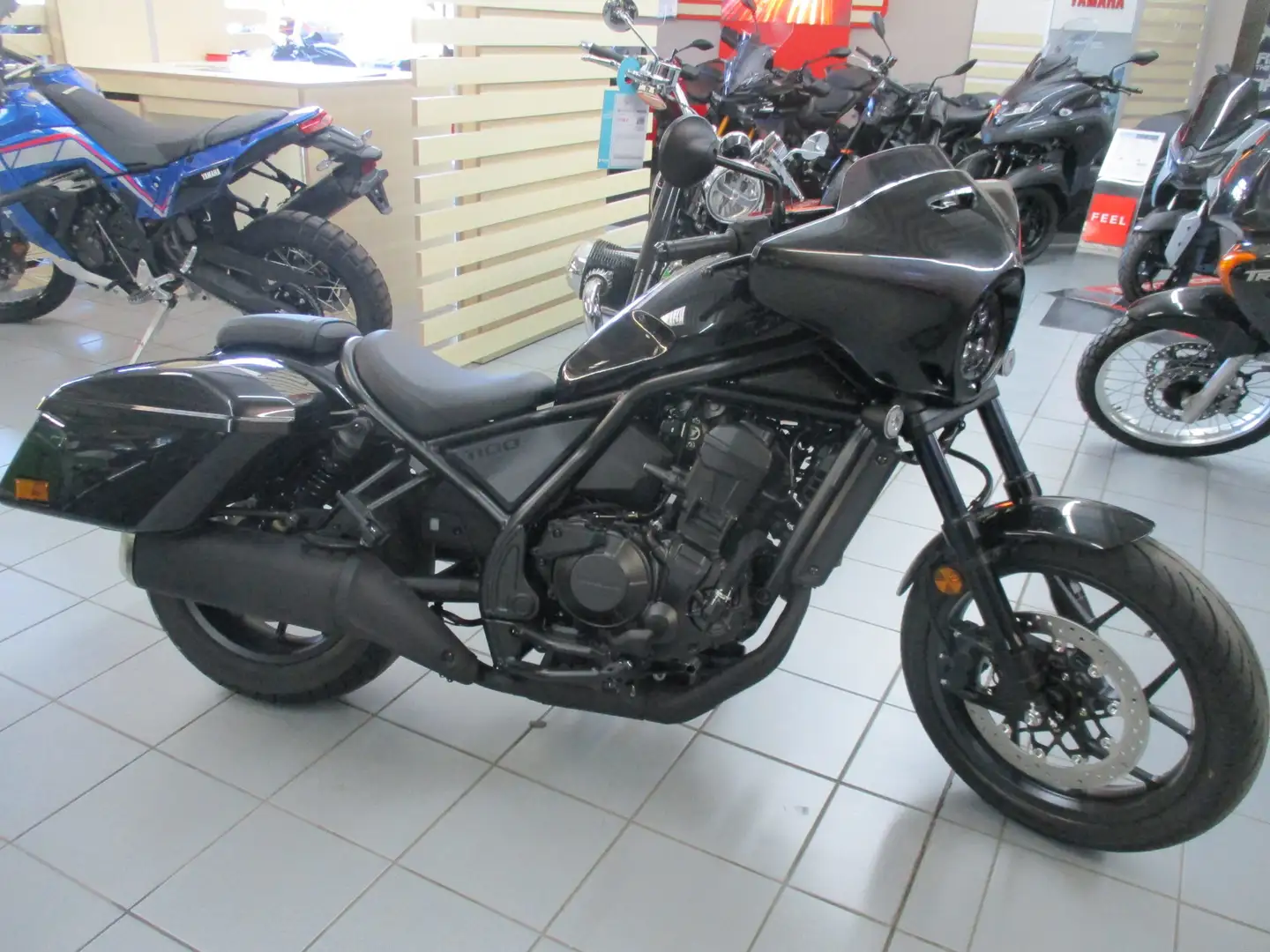 Honda CMX 1100 Noir - 1