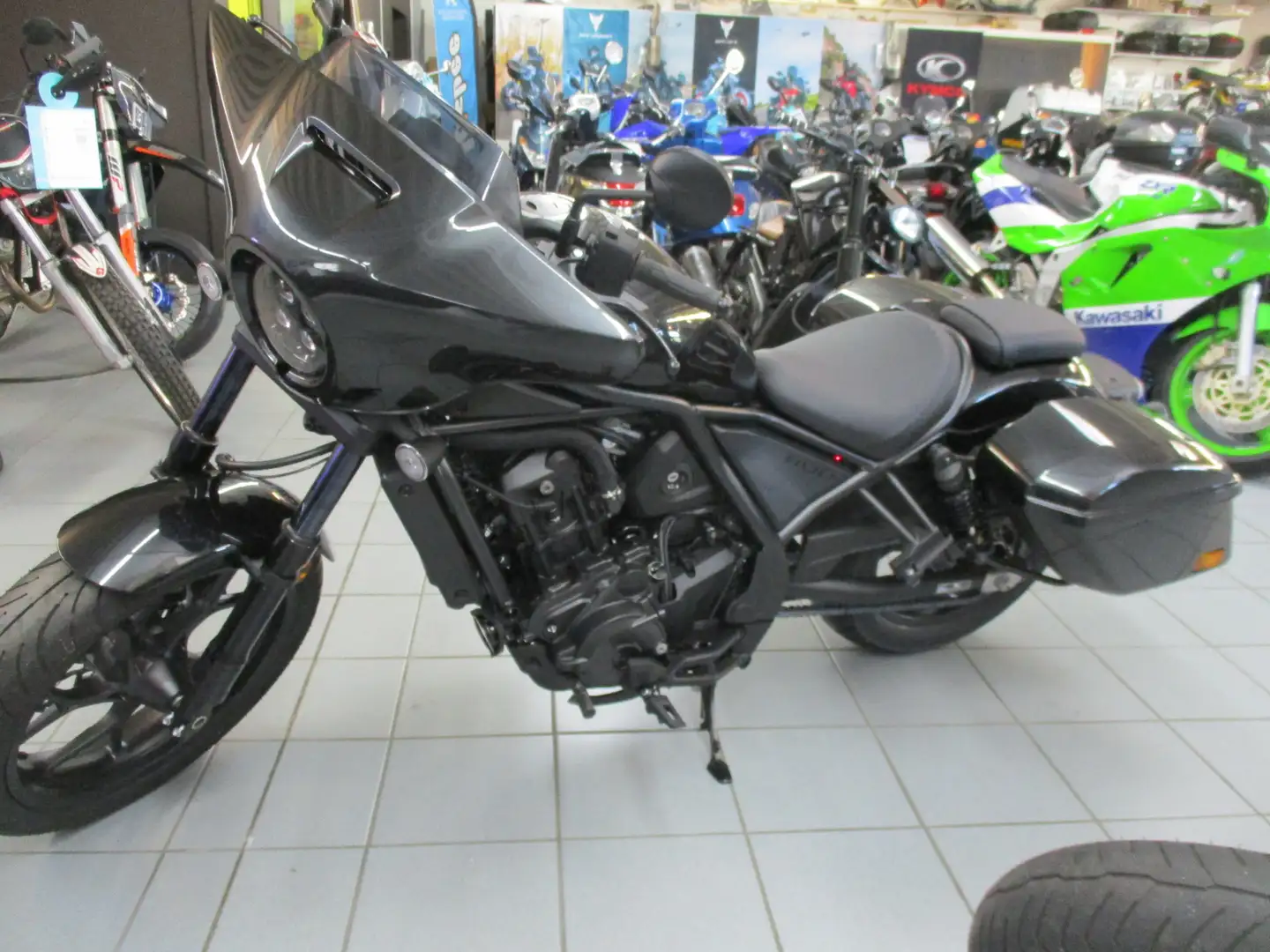 Honda CMX 1100 Schwarz - 2
