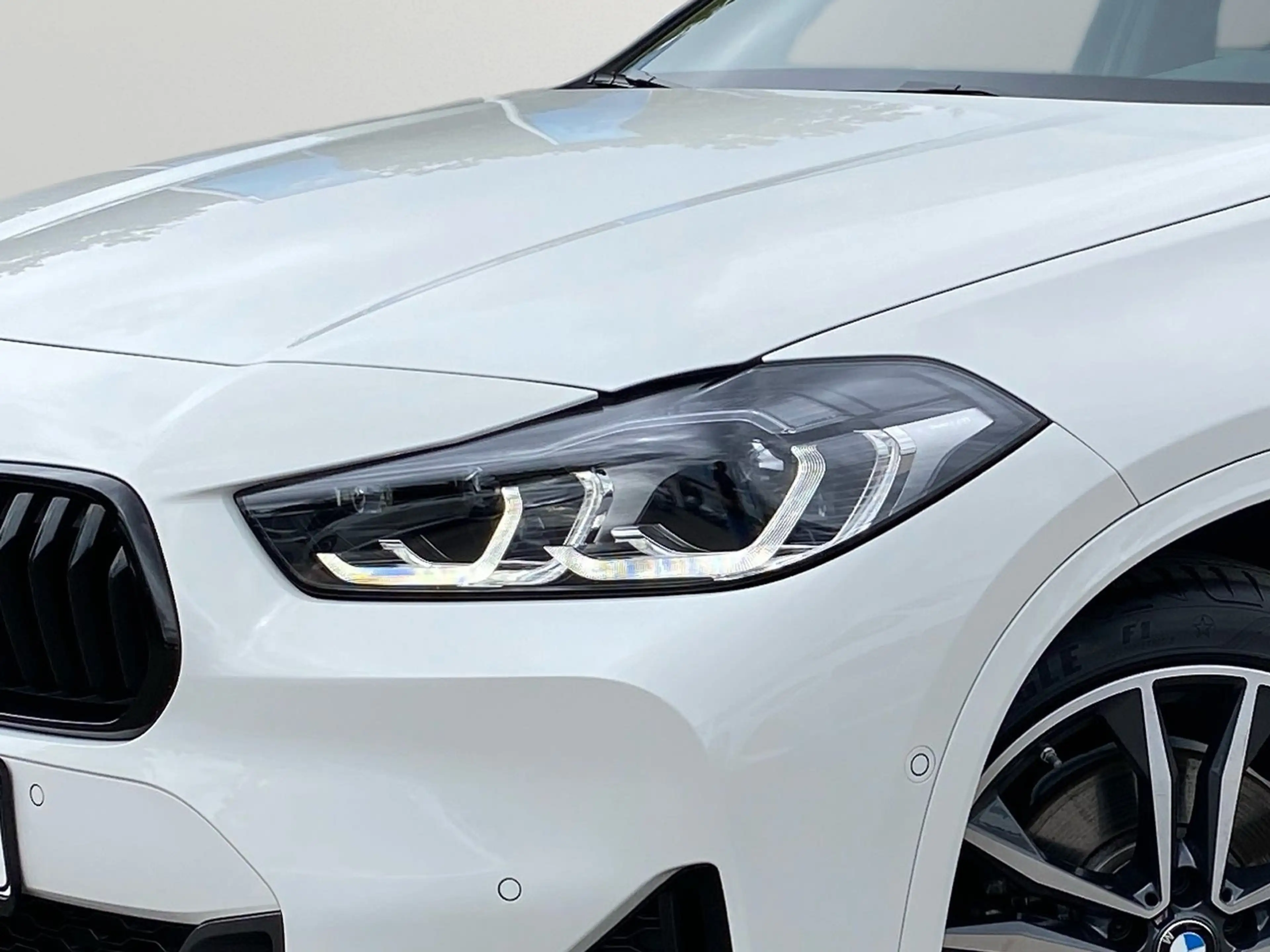 BMW X2 xDrive25e — photo 5