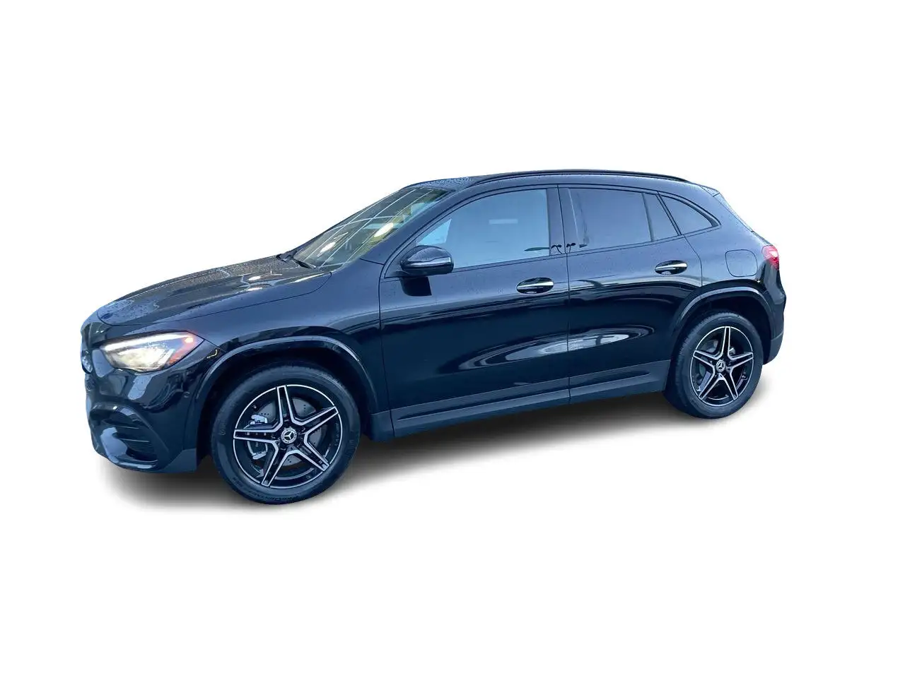 Mercedes-Benz GLA снимка Mercedes-Benz GLA