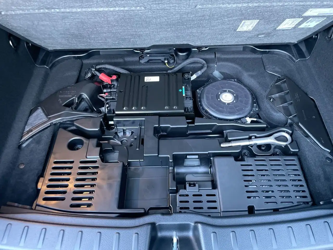 Mercedes-Benz GLA снимка Mercedes-Benz GLA
