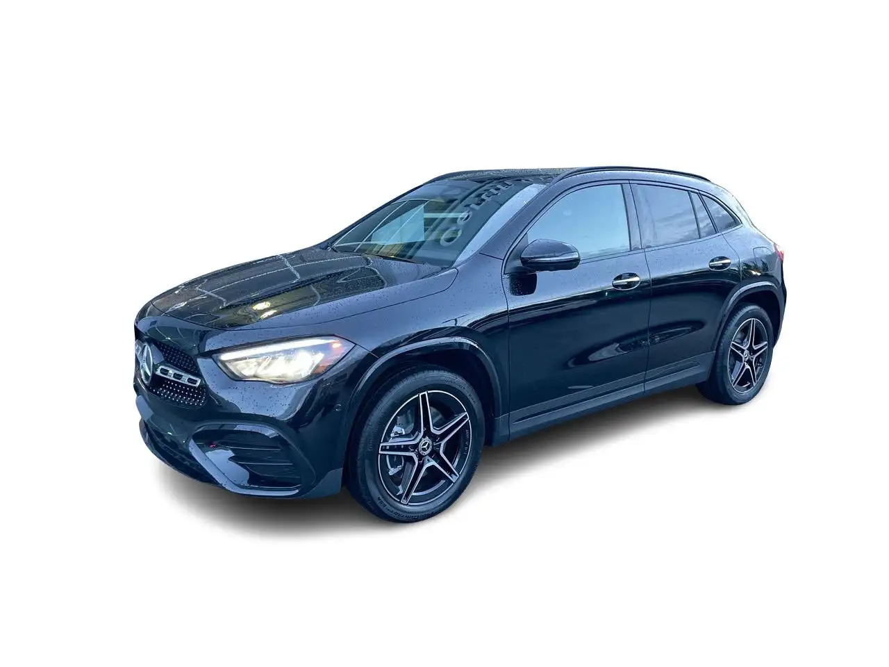 Mercedes-Benz GLA снимка Mercedes-Benz GLA
