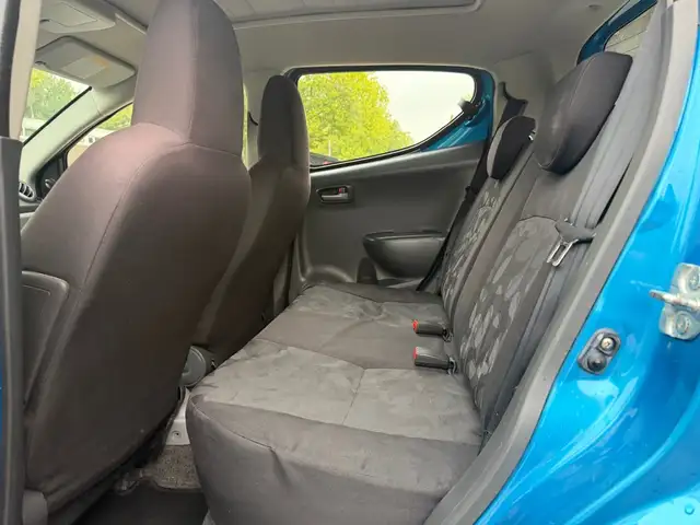 Suzuki Alto view 13