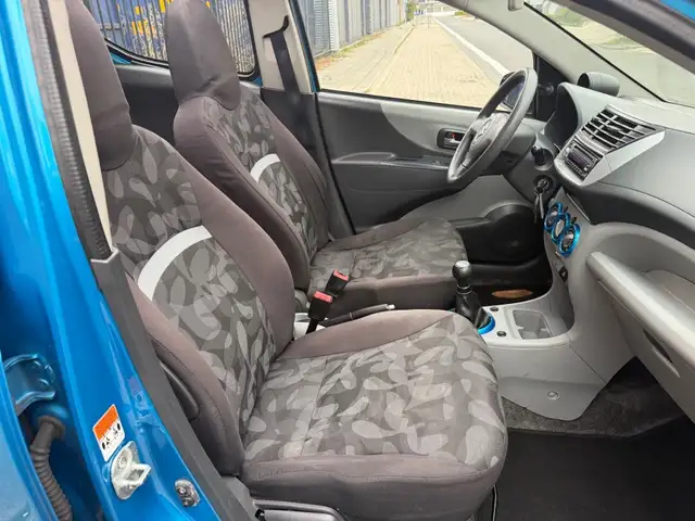 Suzuki Alto view 10