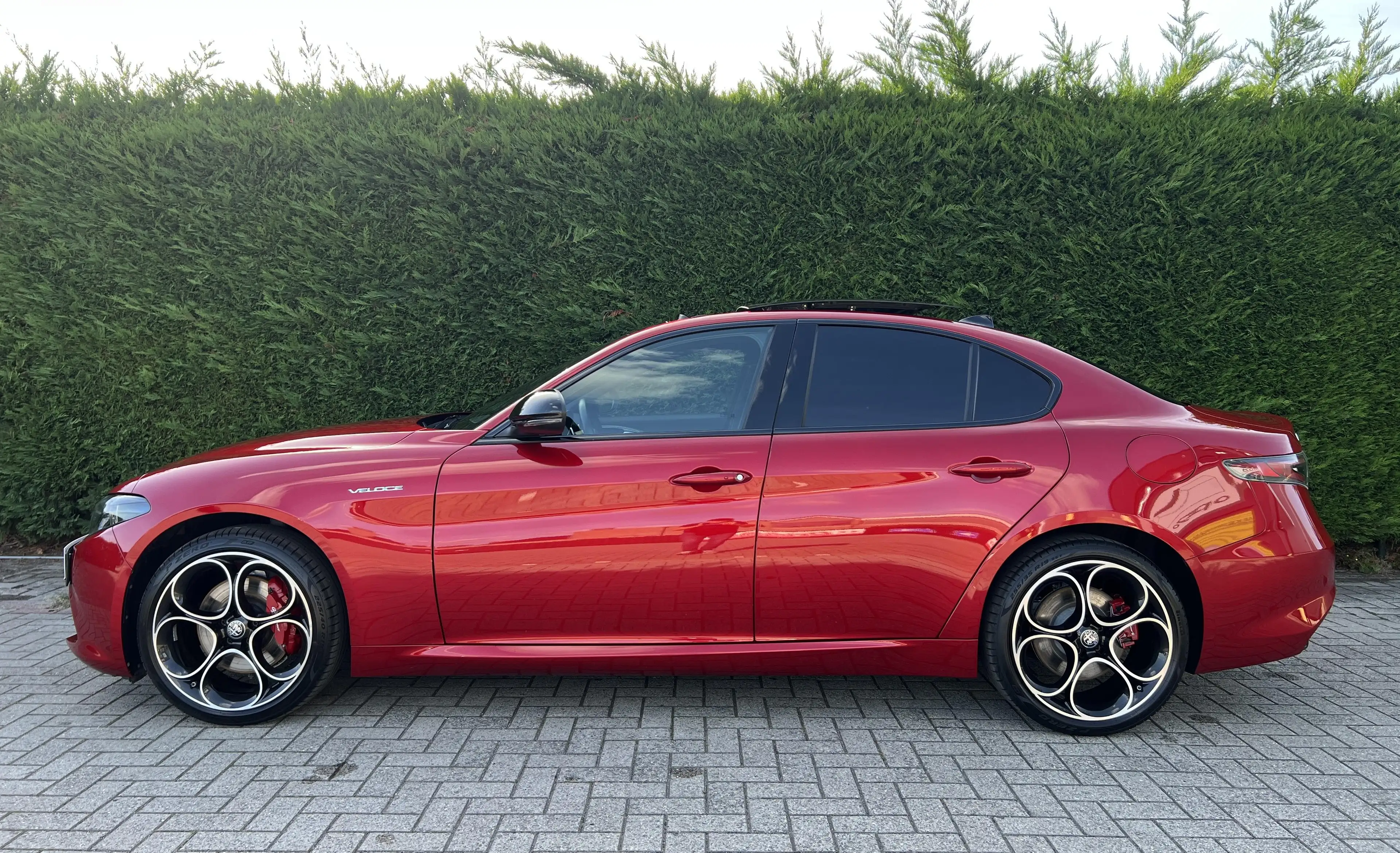 Alfa Romeo Giulia Veloce — photo 8