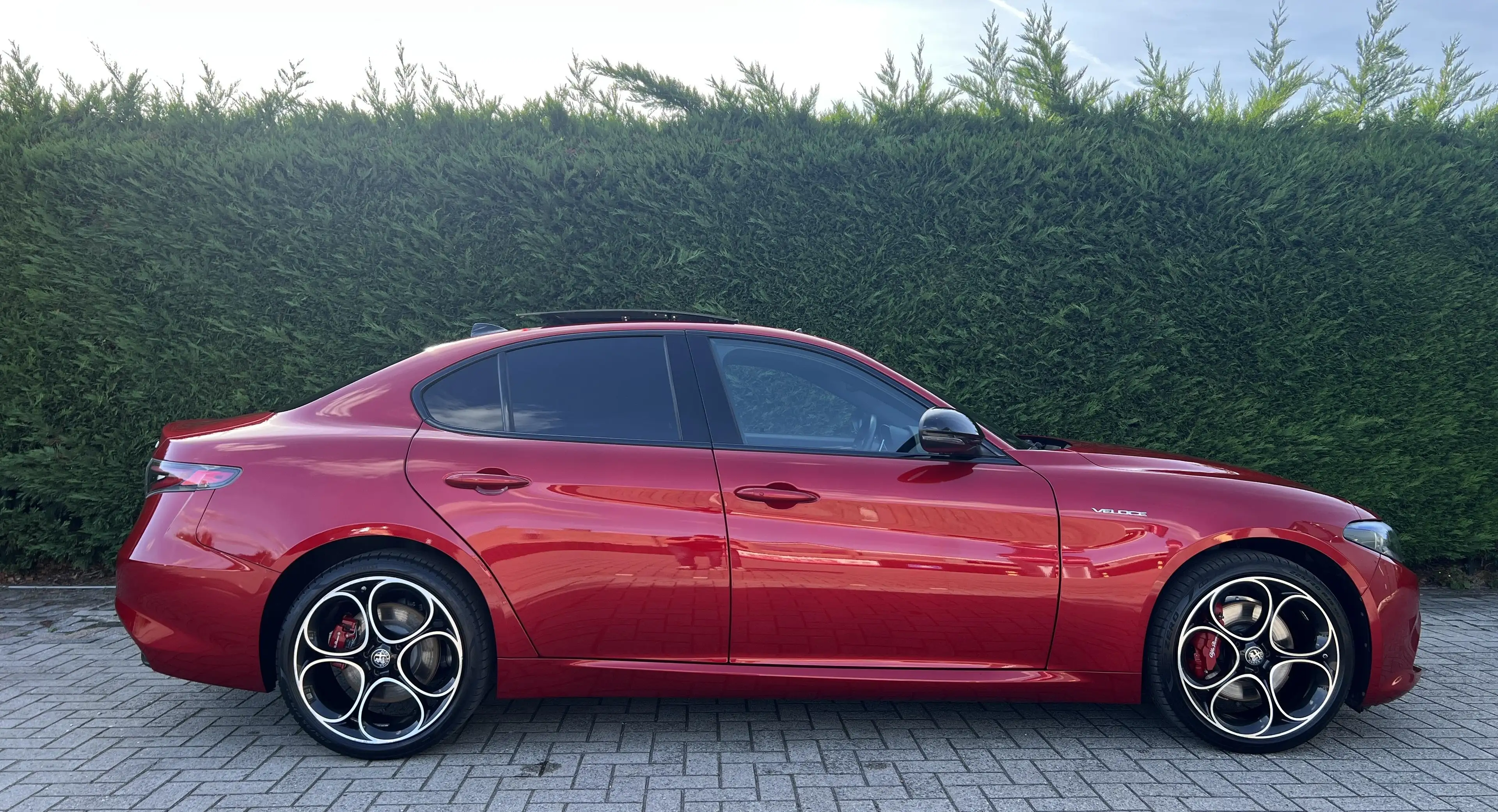 Alfa Romeo Giulia Veloce — photo 4